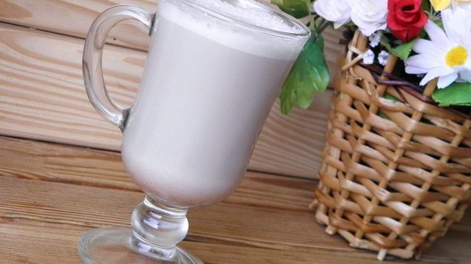 Рецепт молочного коктейля с мороженым