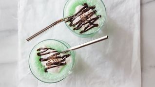 Рецепт Молочного коктейля с мятным сиропом