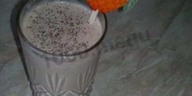 Рецепт Шоколадного молочного коктейля с бананом