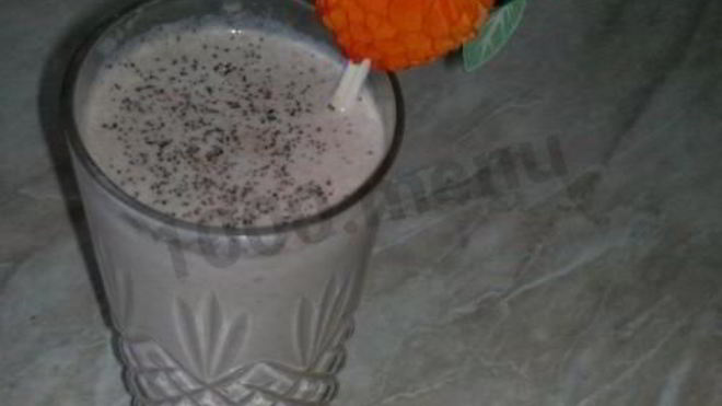 Рецепт шоколадного молочного коктейля с бананом