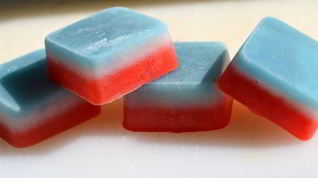 Рецепт Цветного льда для молочных коктейлей