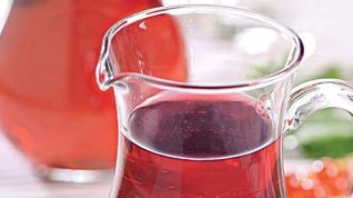 Рецепт Морса из красной смородины с мелиссой