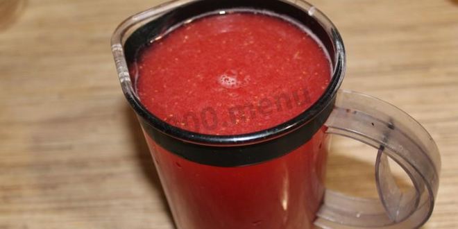 Рецепт морса из замороженных ягод клубники и красной смородины