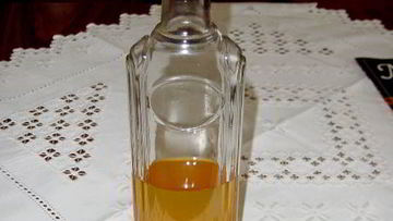 Рецепт Домашней наливки из айвы