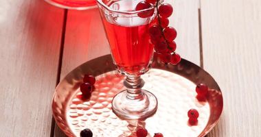 Рецепт Домашней наливки из красной смородины