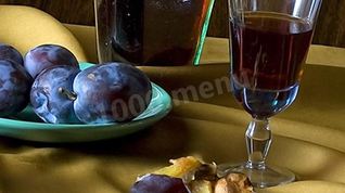 Рецепт Наливки сливовой на водке