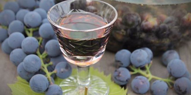 Рецепт Виноградной настойки Пряно-пьяная Изабелла