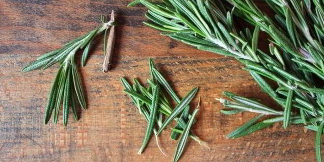 Рецепт белкового смузи с томатами и хрустящими отрубями