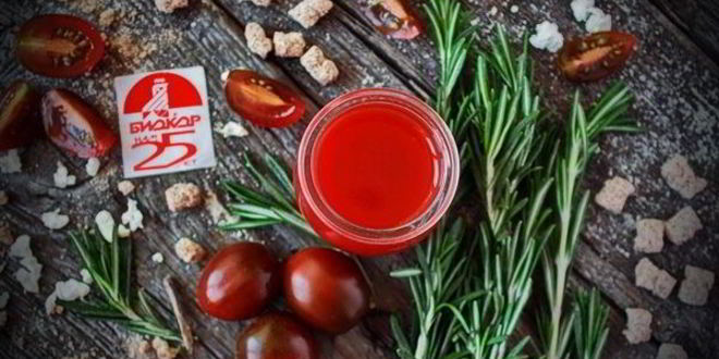 Рецепт белкового смузи с томатами и хрустящими отрубями