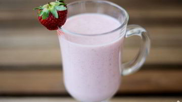 Рецепт Клубнично-бананового смузи