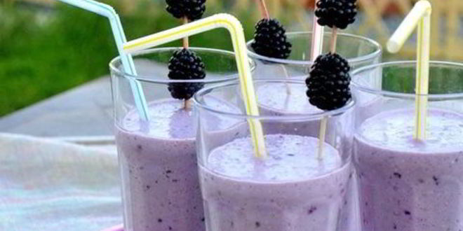 Рецепт смузей ореховый с ежевикой