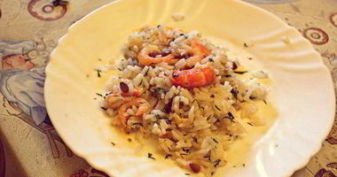 Рецепт Греческого салата из креветок с рисом