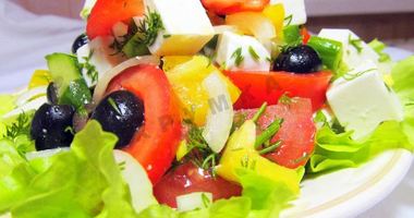 Рецепт Греческого салата с фетаксой и помидорами без майонеза