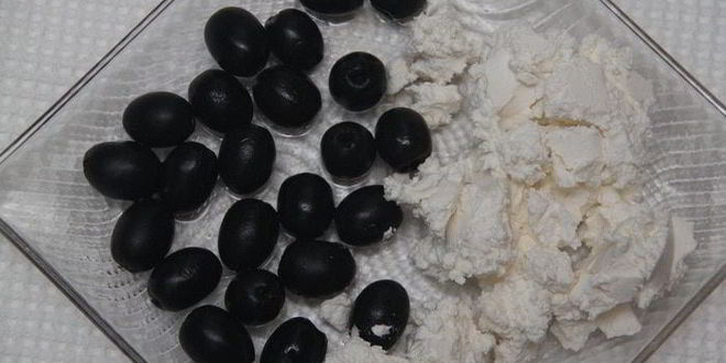 Рецепт греческого салата с перловкой