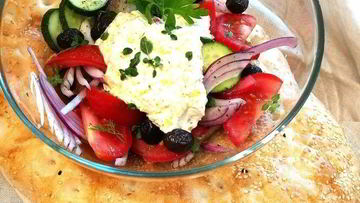 Рецепт Греческого салата с заправкой из феты
