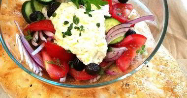 Рецепт Греческого салата с заправкой из феты