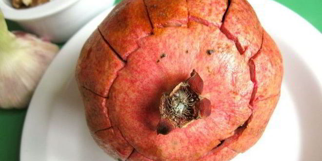 Рецепт салата с проростками зеленых зерен гречихи и гранатом