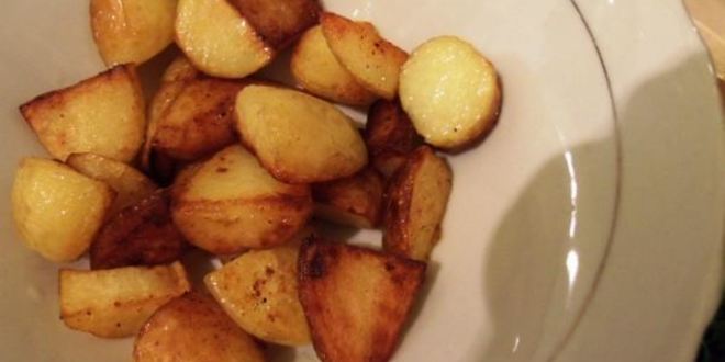 Рецепт горячего картофельного салата с острым соусом