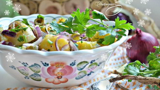 Рецепт картофельного салата с пикантной заправкой