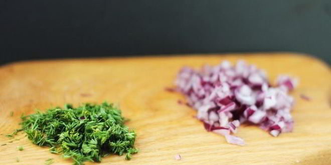 Рецепт картофельного салата с белой рыбой