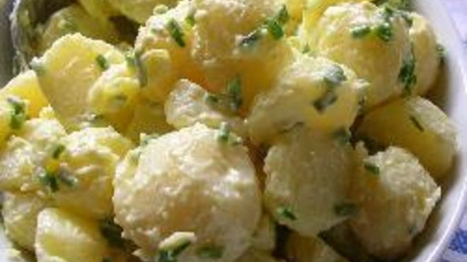 Рецепт картофельного салата с чесночным майонезом