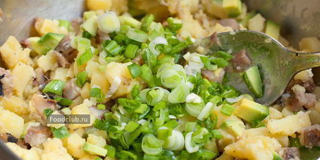 Рецепт картофельного салата с селедкой