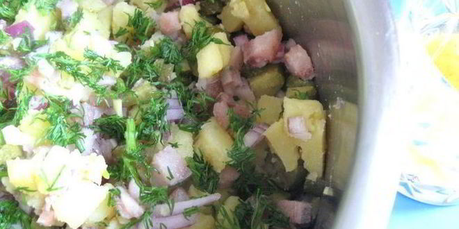 Рецепт немецкого картофельного салата с сельдью