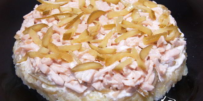 Рецепт салата из картофеля с копченой курицей