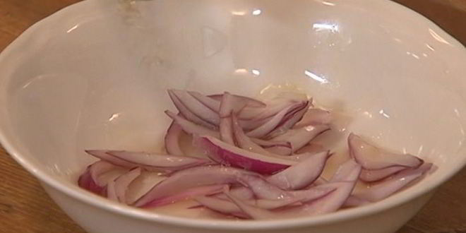 Рецепт салата с картофелем, фенхелем и копченой семгой