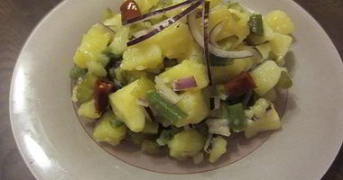 Рецепт Салата с картошкой и солеными огурцами