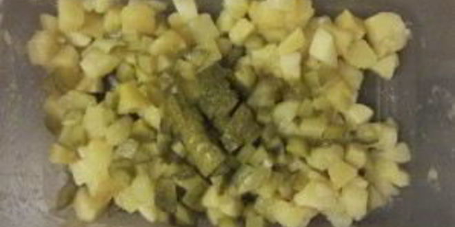 Рецепт салата с картошкой и солеными огурцами