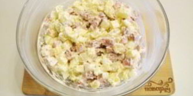 Рецепт салата с картошкой и сыром