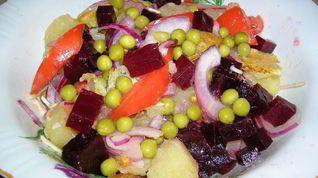 Рецепт Теплого картофельного салата с крымским луком