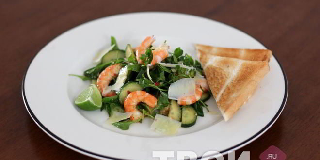 Рецепт Легкого салата с креветками