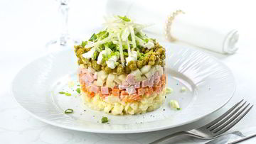 Рецепт Оливье с грушей