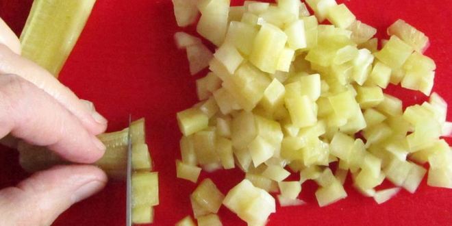 Рецепт оливье с кисло-сладкими яблоками