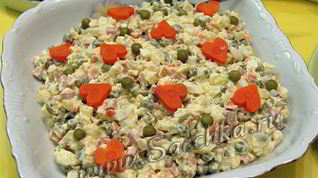 Рецепт Оливье с колбасой