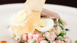 Рецепт Оливье с курицей, сельдерем и цветной капустой