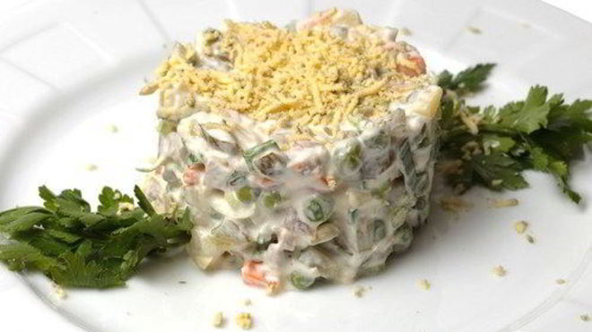 Рецепт оливье с яблоками