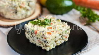 Рецепт Салата Оливье без майонеза и картофеля