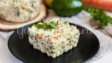 Рецепт Салата Оливье без майонеза и картофеля