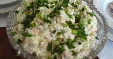 Рецепт Салата Оливье с говяжим языком и огурцами