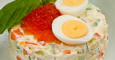 Рецепт Салата Оливье с икрой