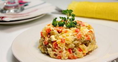 Рецепт Салата Оливье с индейкой