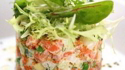 Рецепт Салата Оливье с семгой и свежим огурцом