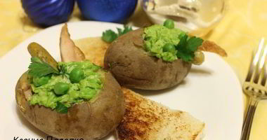 Рецепт Салата оливье в картофельных бочонках