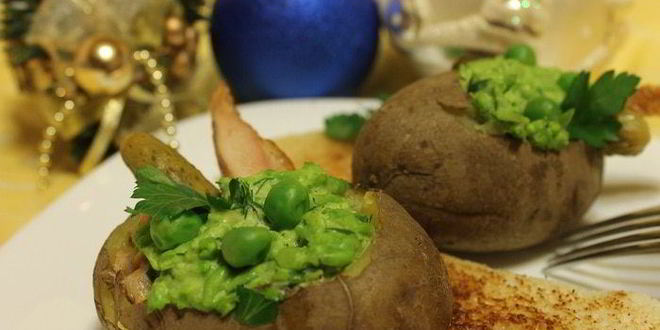 Рецепт салата оливье в картофельных бочонках