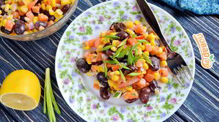 Рецепт Постного салата с фасолью и кукурузой