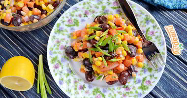 Рецепт Постного салата с фасолью и кукурузой
