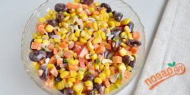 Рецепт постного салата с фасолью и кукурузой